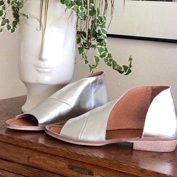 Free People Mont Blanc Sandal in Mont Blanc - Picture 1 of 11